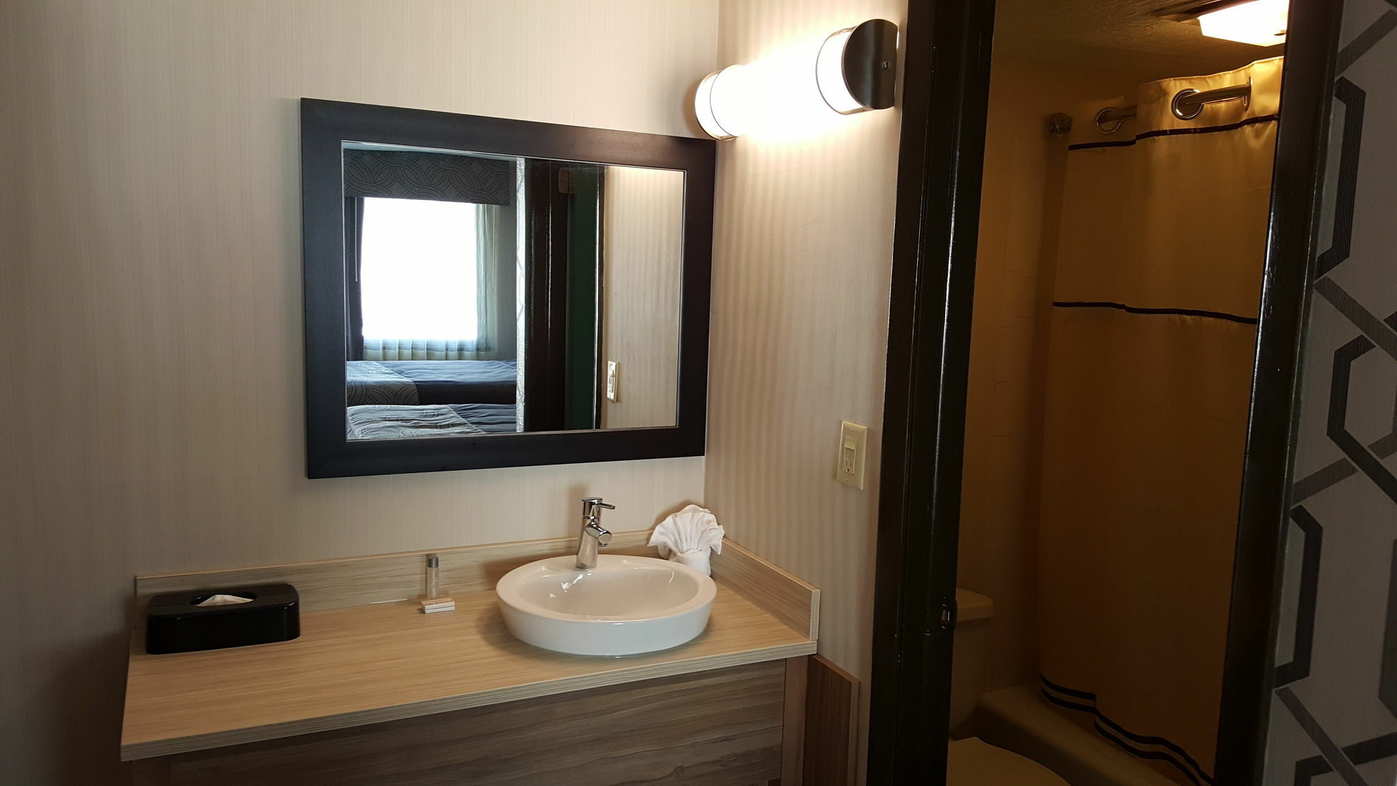 Aartpark Hotel Inn At Lewsiton Люистън Екстериор снимка