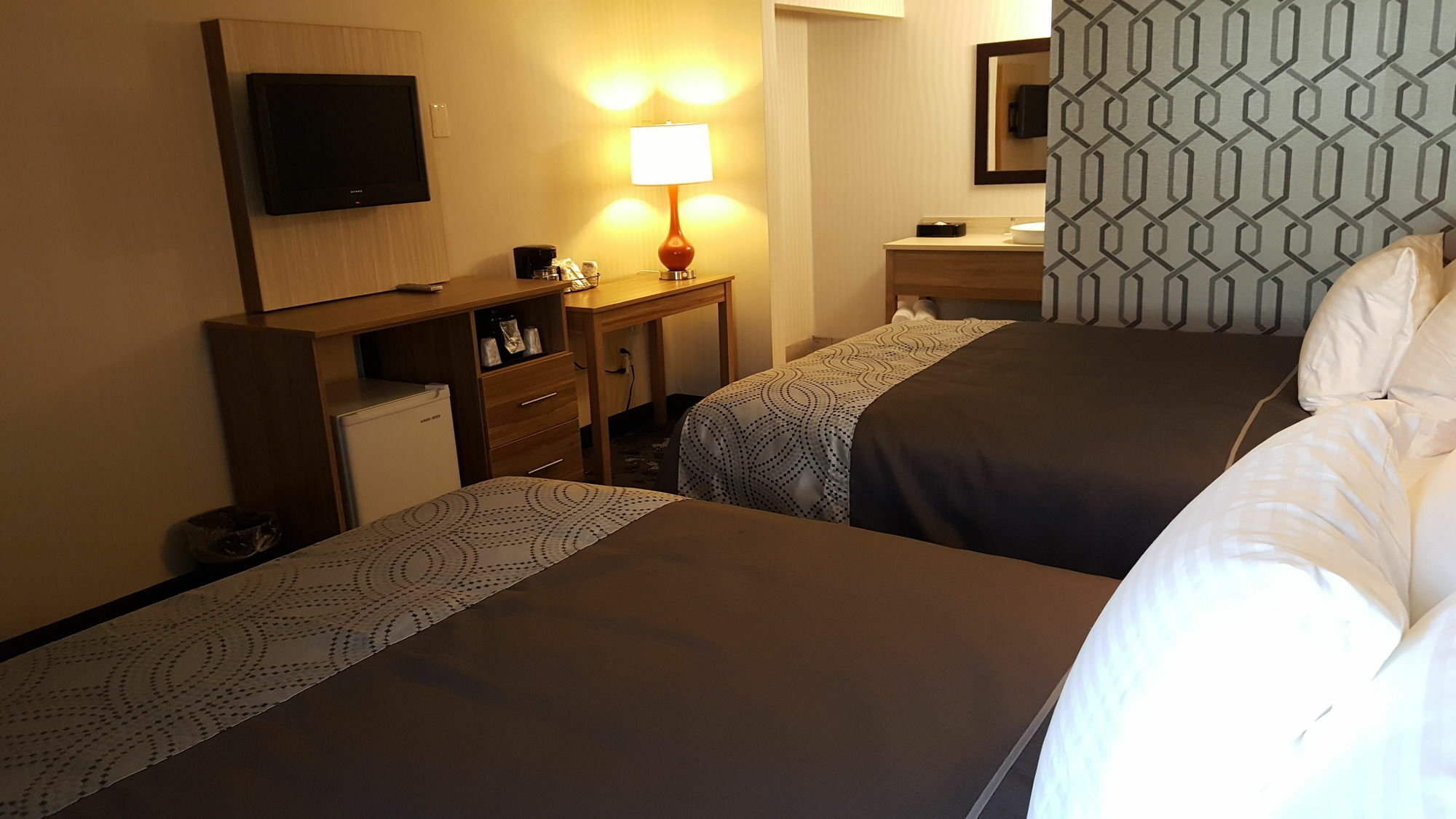 Aartpark Hotel Inn At Lewsiton Люистън Екстериор снимка